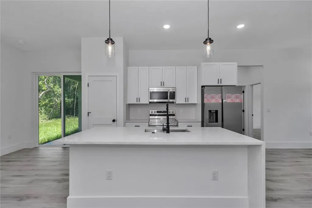 219 E Caldwell Drive Dunnellon FL 34434
