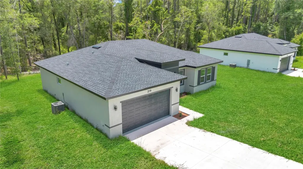 219 E Caldwell Drive Dunnellon FL 34434