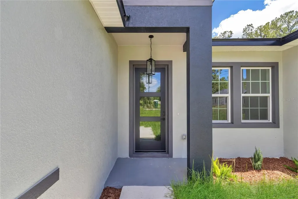 219 E Caldwell Drive Dunnellon FL 34434