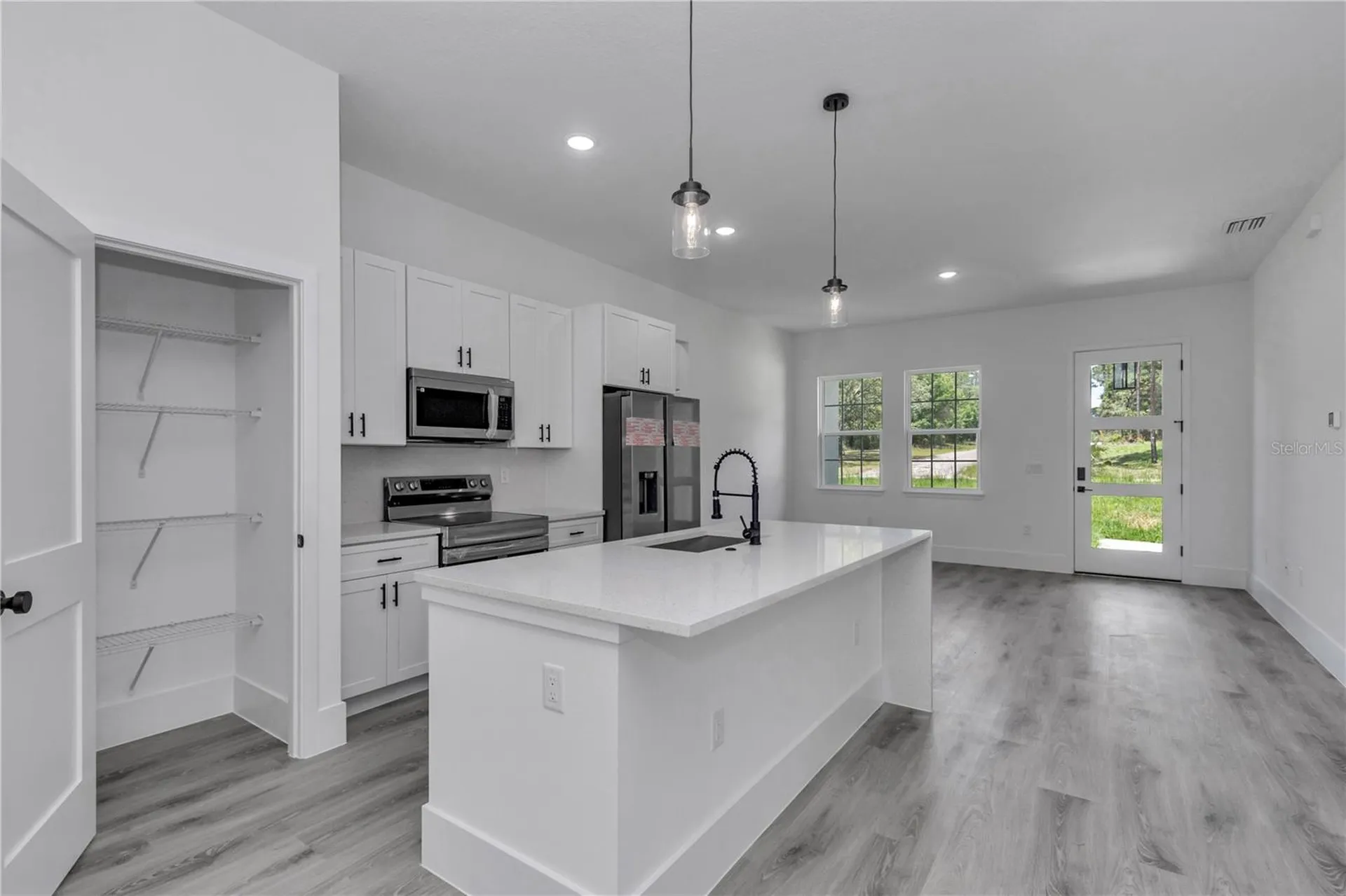 219 E Caldwell Drive Dunnellon FL 34434