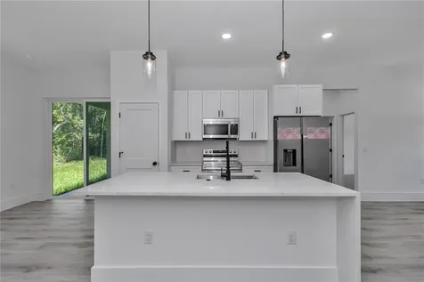 219 E Caldwell Drive Dunnellon FL 34434