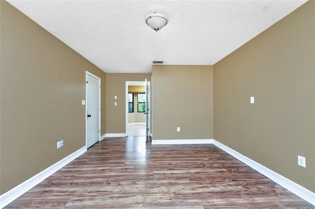 4880 Wecoma Avenue North Port FL 34287
