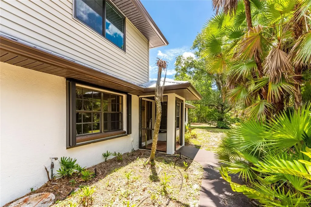4880 Wecoma Avenue North Port FL 34287