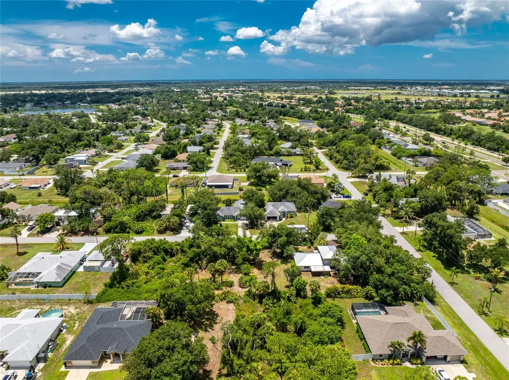 4880 Wecoma Avenue North Port FL 34287