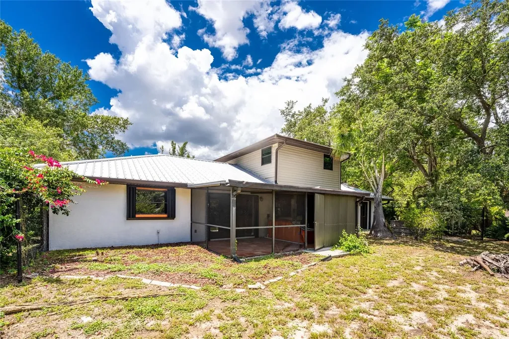 4880 Wecoma Avenue North Port FL 34287