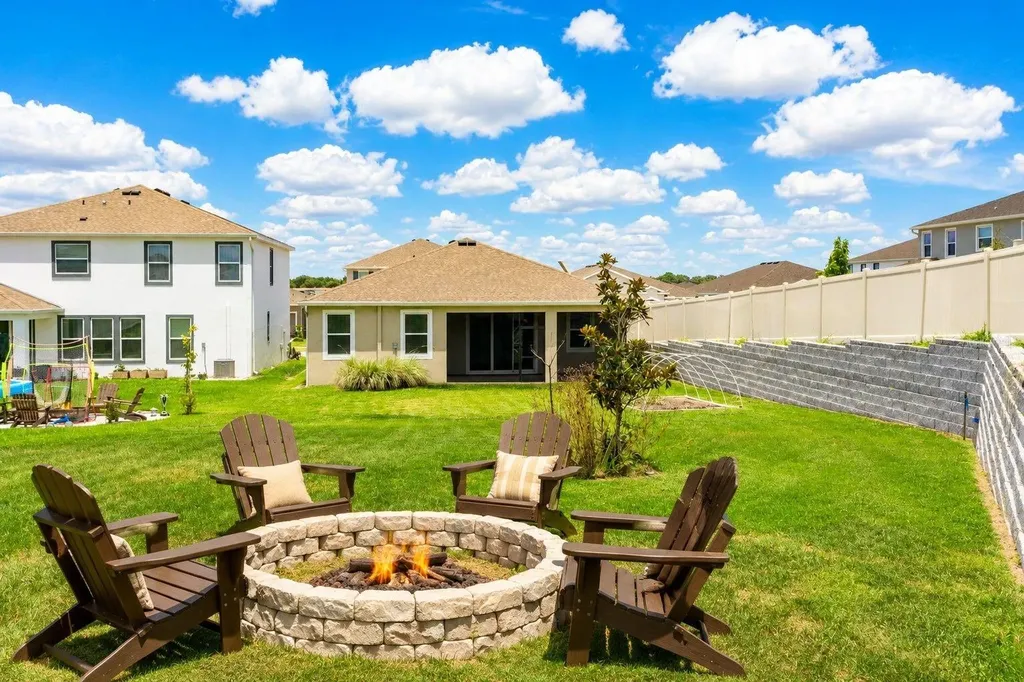 9845 Shoreline View Way Wesley Chapel FL 33545