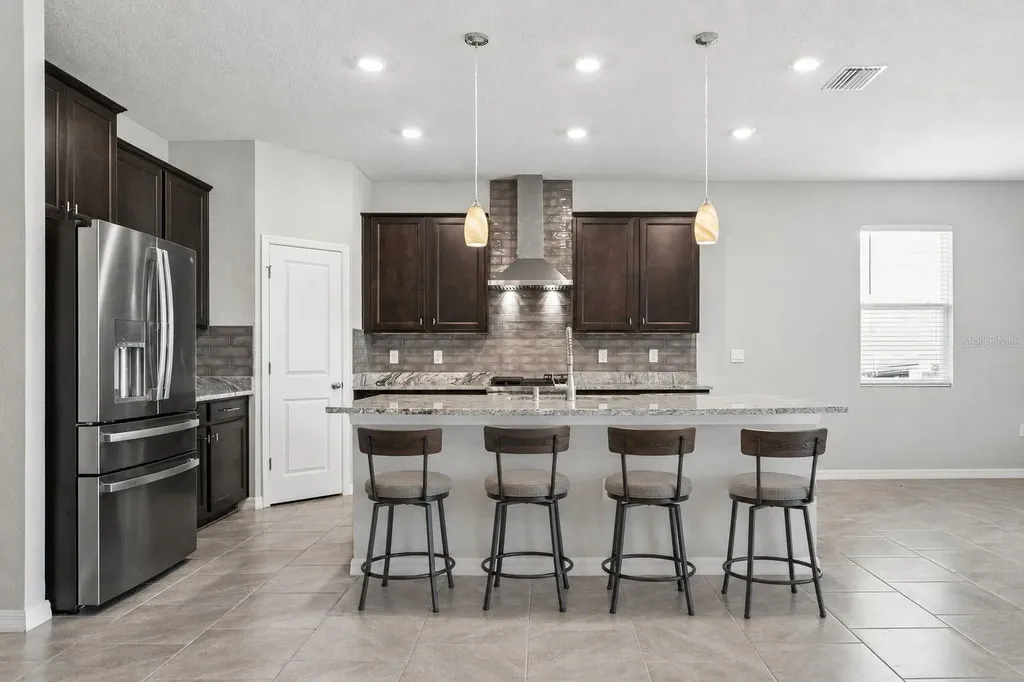 9845 Shoreline View Way Wesley Chapel FL 33545