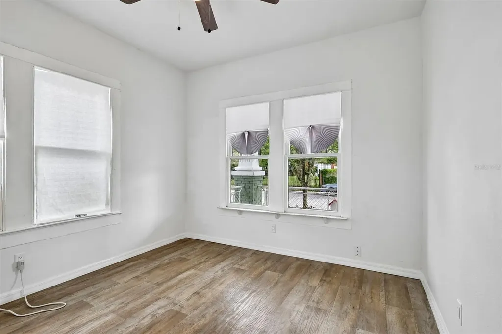 1305 E 17th Avenue Tampa FL 33605