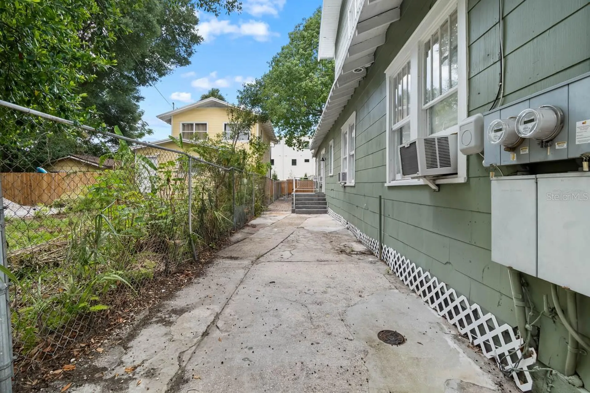 1305 E 17th Avenue Tampa FL 33605