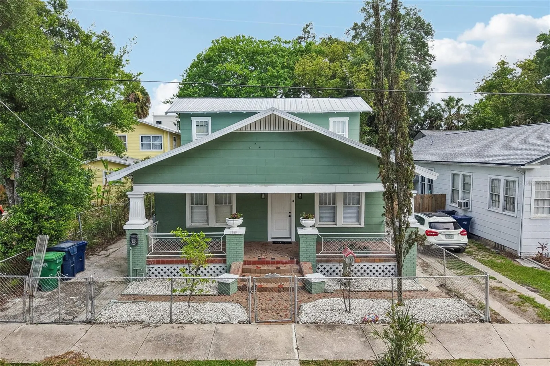 1305 E 17th Avenue Tampa FL 33605