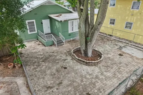 1305 E 17th Avenue Tampa FL 33605