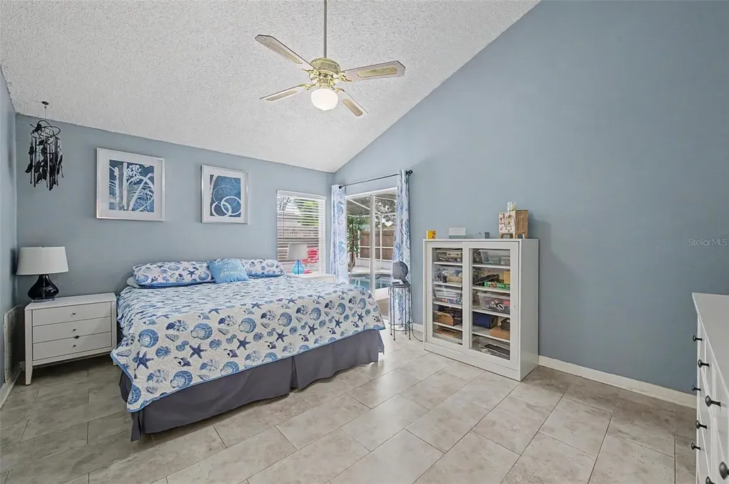 655 Sand Ridge Drive Valrico FL 33594