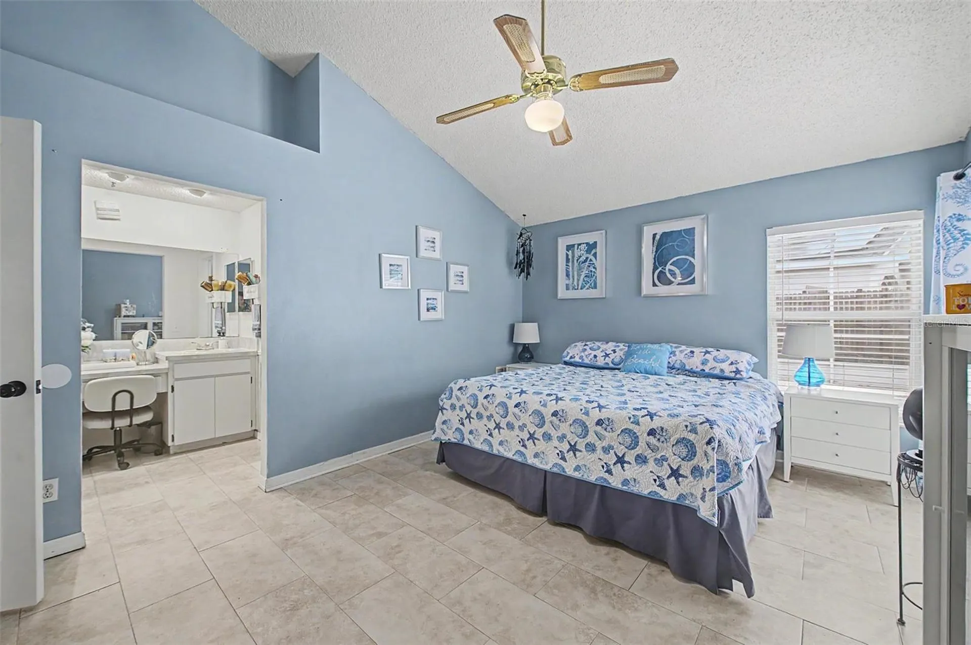 655 Sand Ridge Drive Valrico FL 33594