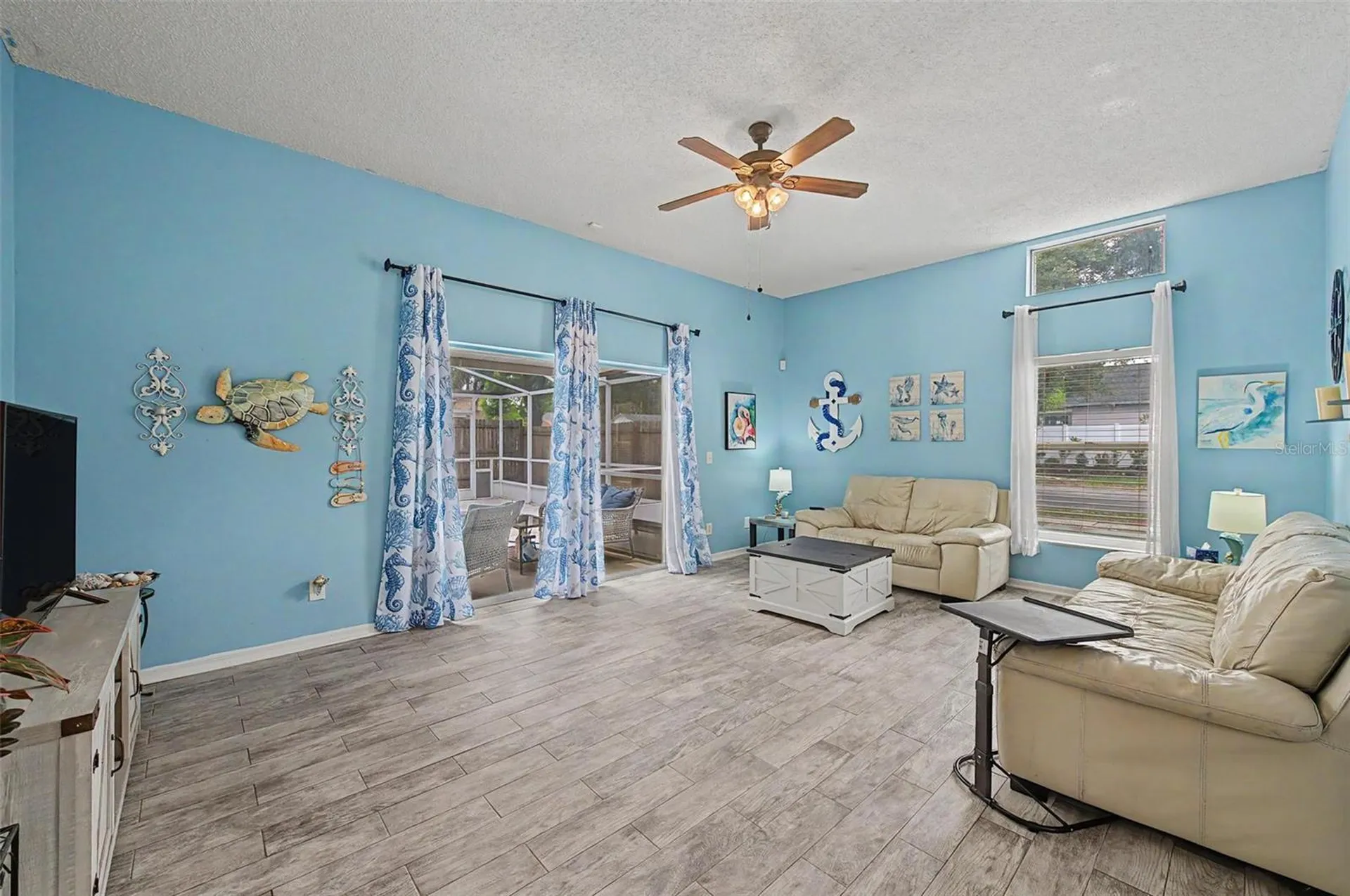 655 Sand Ridge Drive Valrico FL 33594