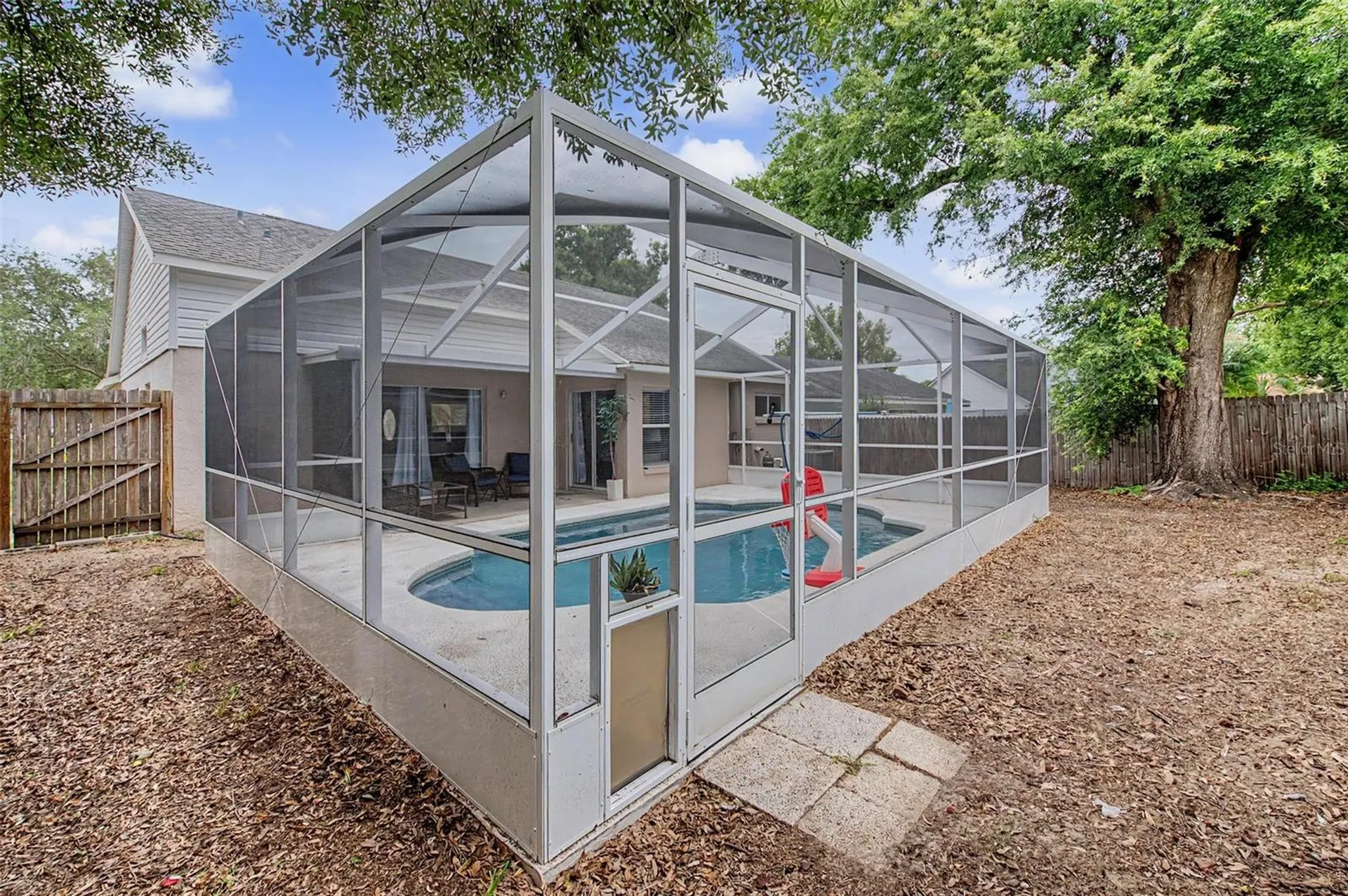 655 Sand Ridge Drive Valrico FL 33594