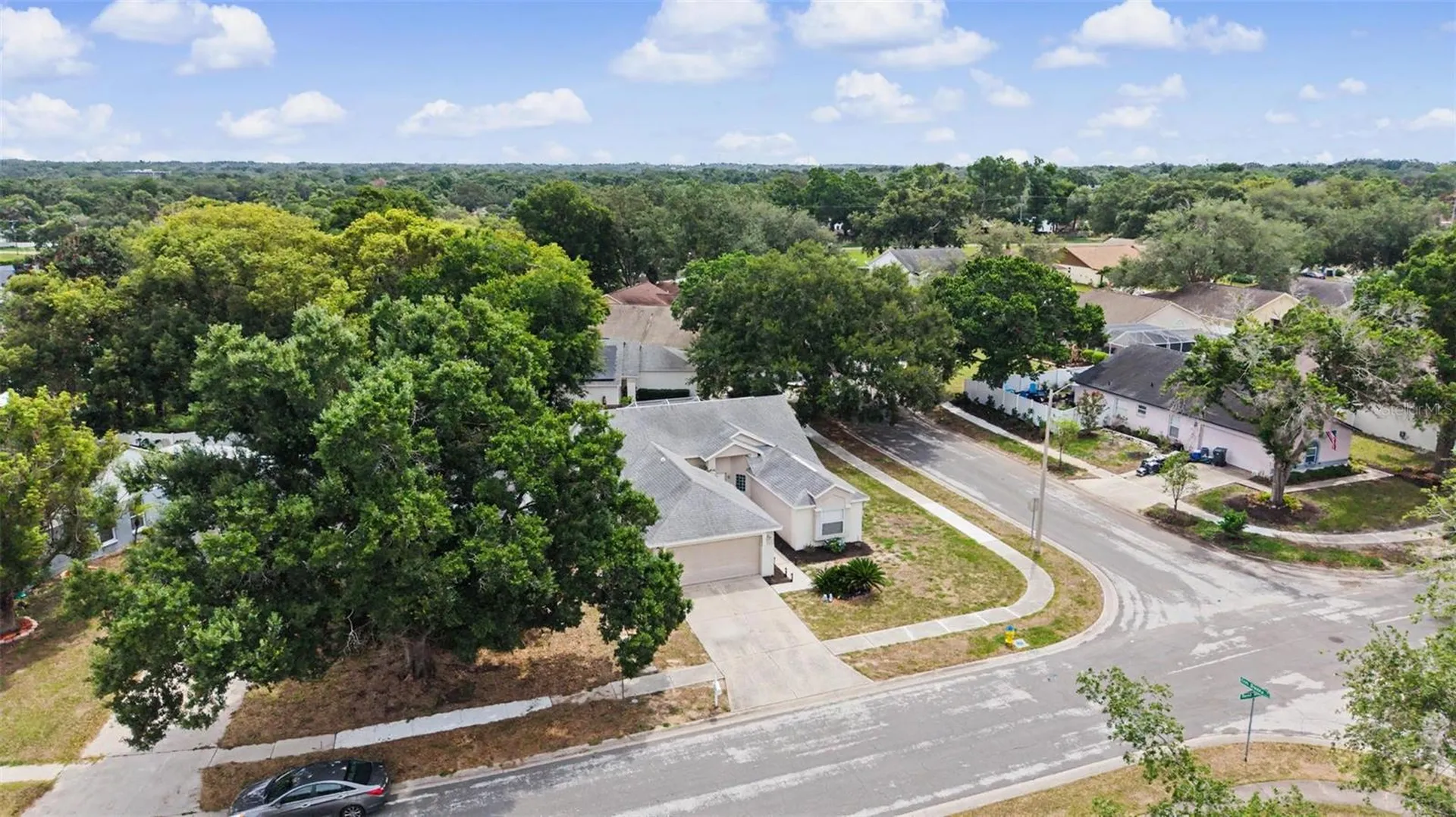 655 Sand Ridge Drive Valrico FL 33594