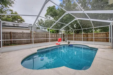 655 Sand Ridge Drive Valrico FL 33594