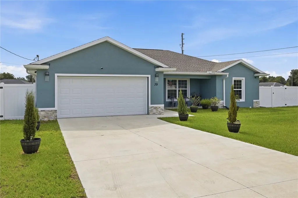 39 Dogwood Trail Ocala FL 34472