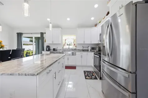 39 Dogwood Trail Ocala FL 34472