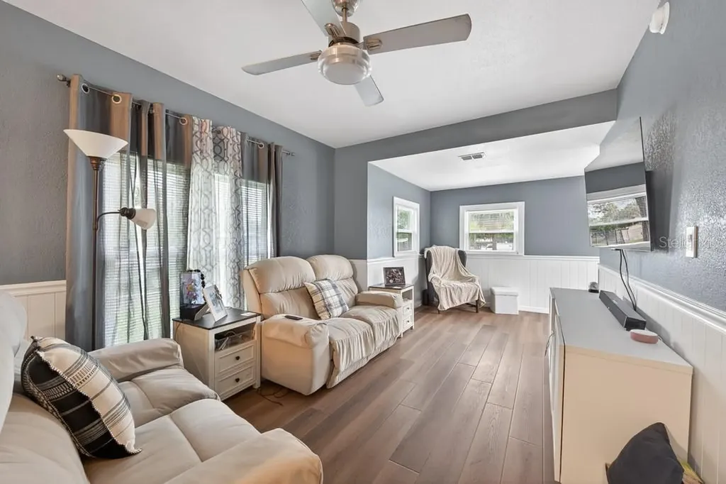 6101 Anna Avenue Gibsonton FL 33534