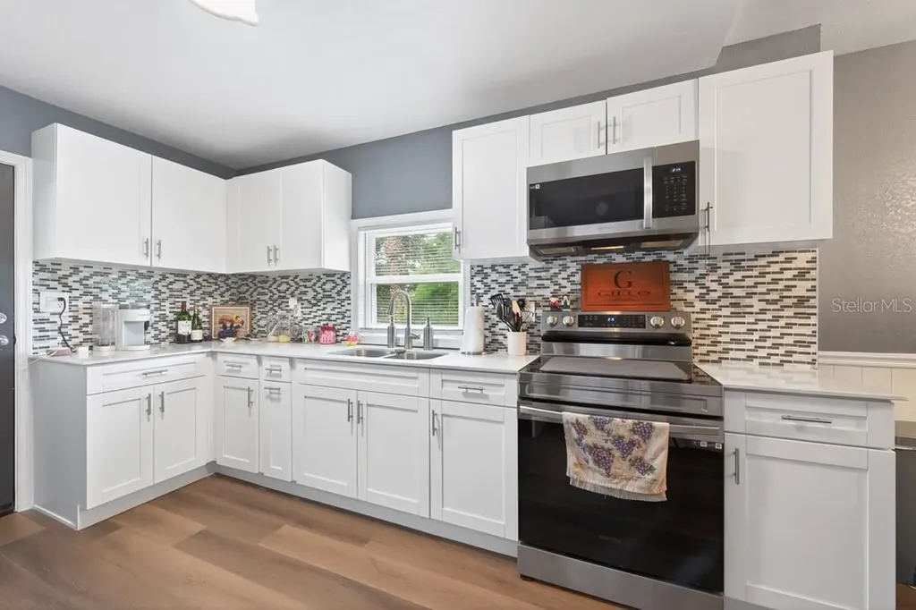 6101 Anna Avenue Gibsonton FL 33534