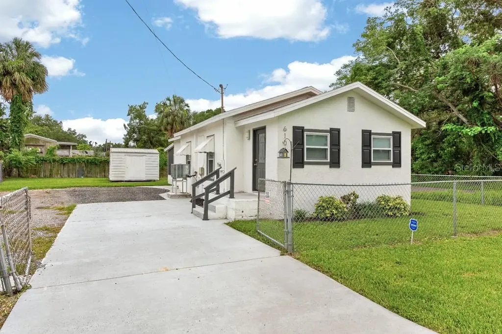 6101 Anna Avenue Gibsonton FL 33534