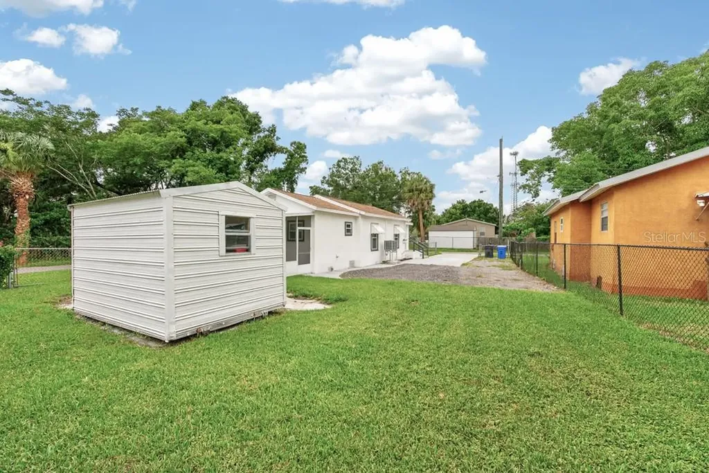 6101 Anna Avenue Gibsonton FL 33534