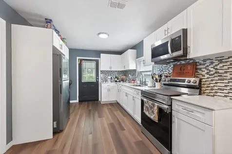 6101 Anna Avenue Gibsonton FL 33534