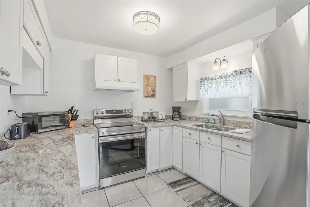 12109 Forest Hills Drive Tampa FL 33612