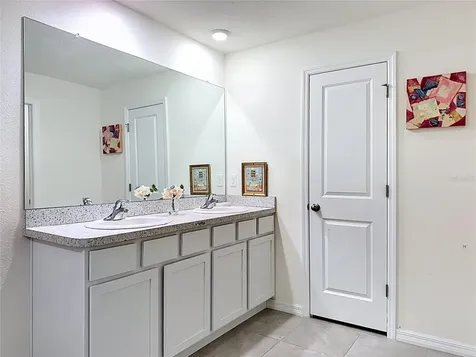 12142 Mountain Island Trail Parrish FL 34219