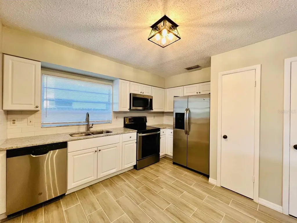 1610 Palm Leaf Drive Brandon FL 33510