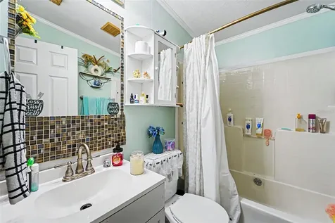 38030 Lawanda Loop Zephyrhills FL 33542