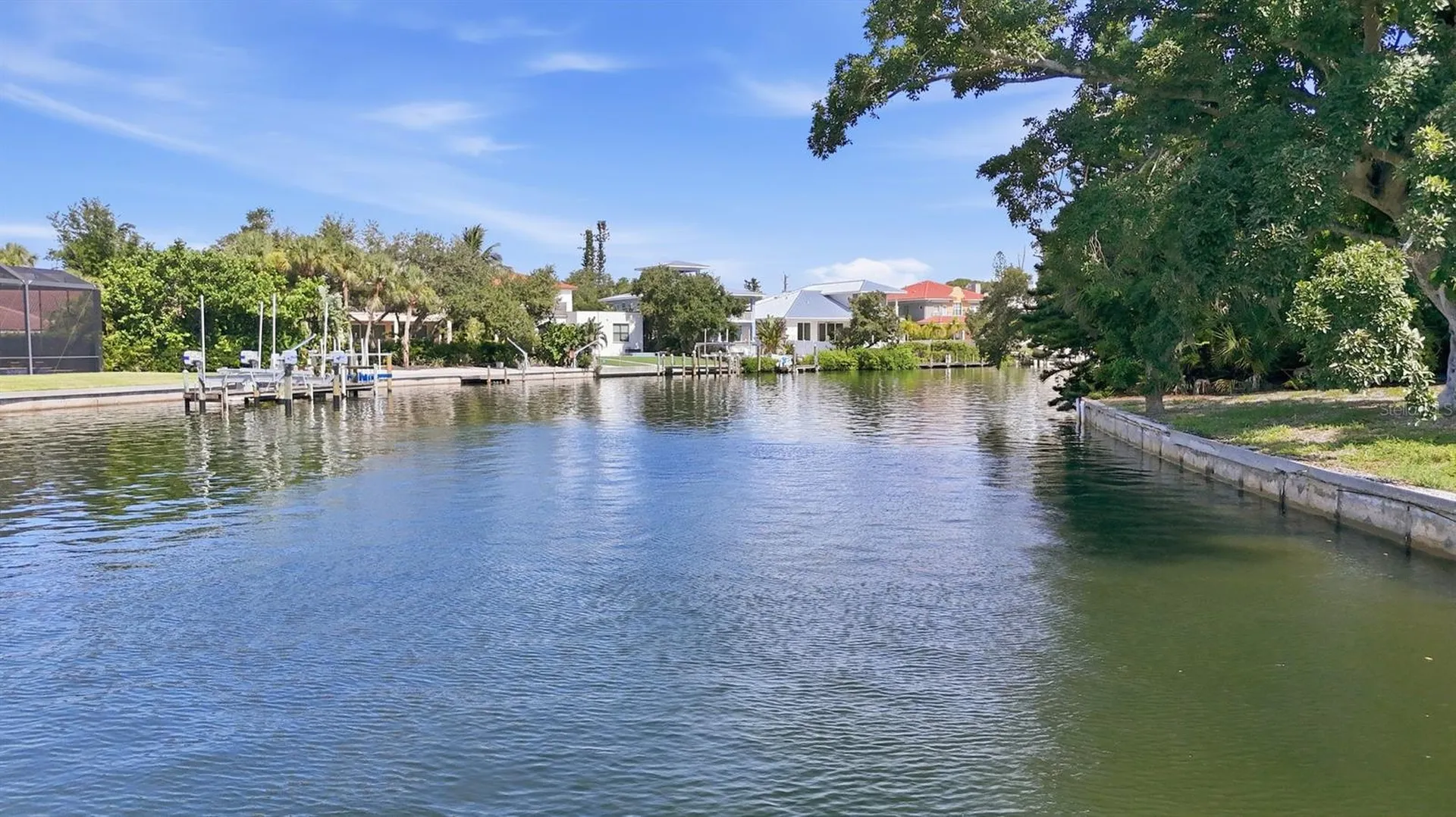 522 Commonwealth Lane Sarasota FL 34242