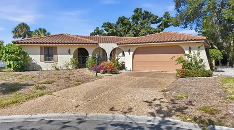 522 Commonwealth Lane Sarasota FL 34242