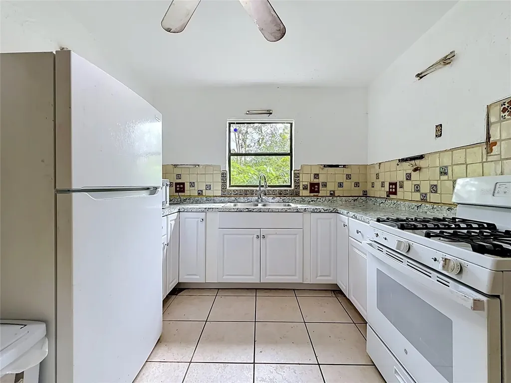 6330 Emerson Avenue S St Petersburg FL 33707