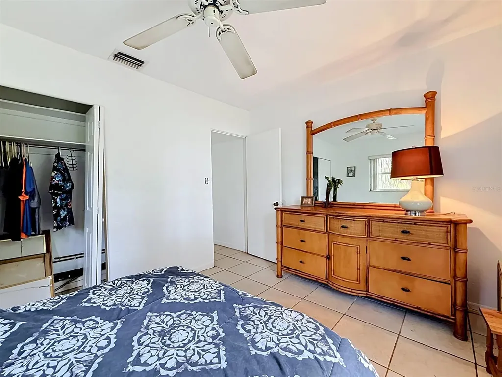 6330 Emerson Avenue S St Petersburg FL 33707