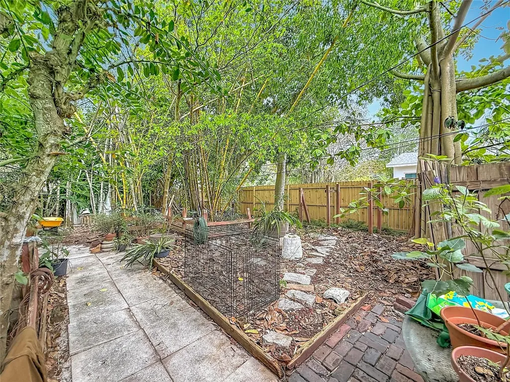 6330 Emerson Avenue S St Petersburg FL 33707