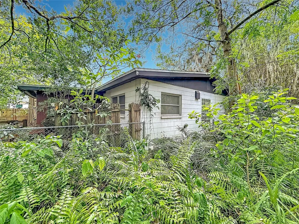 6330 Emerson Avenue S St Petersburg FL 33707