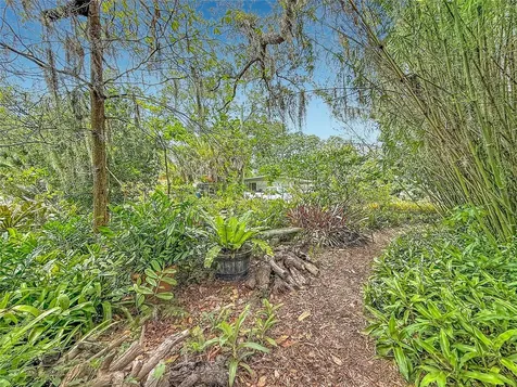 6330 Emerson Avenue S St Petersburg FL 33707