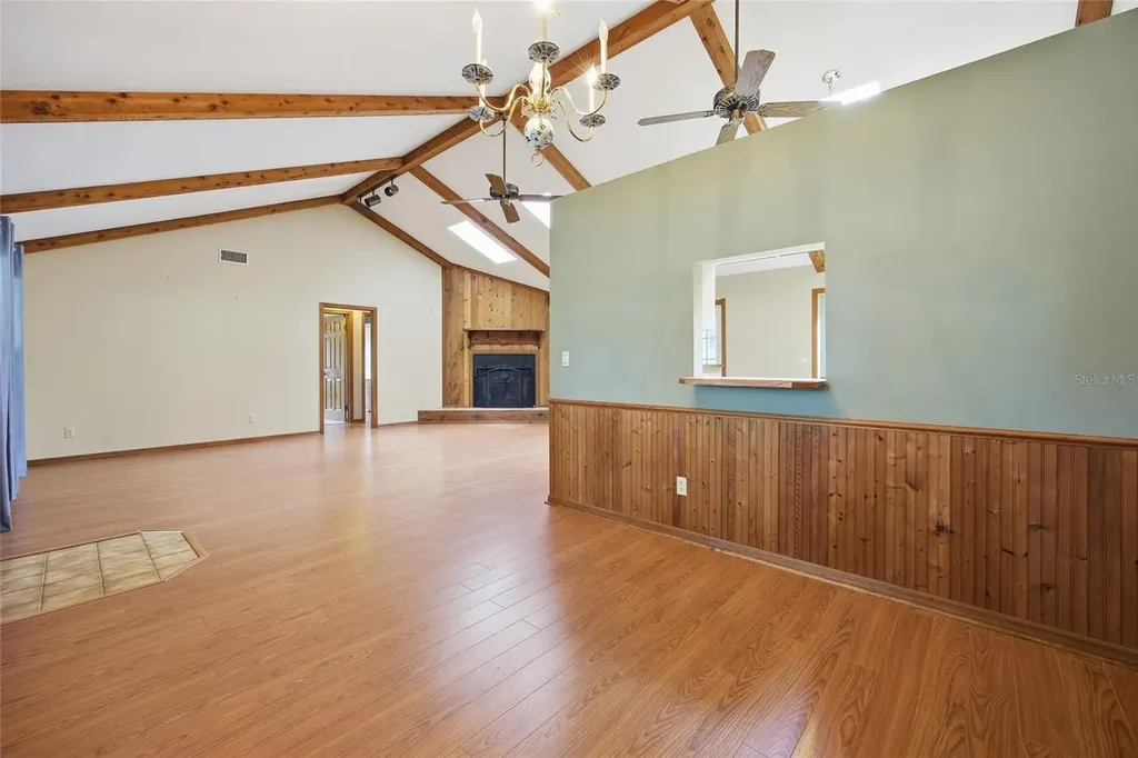 155 SE 32nd Place Ocala FL 34471