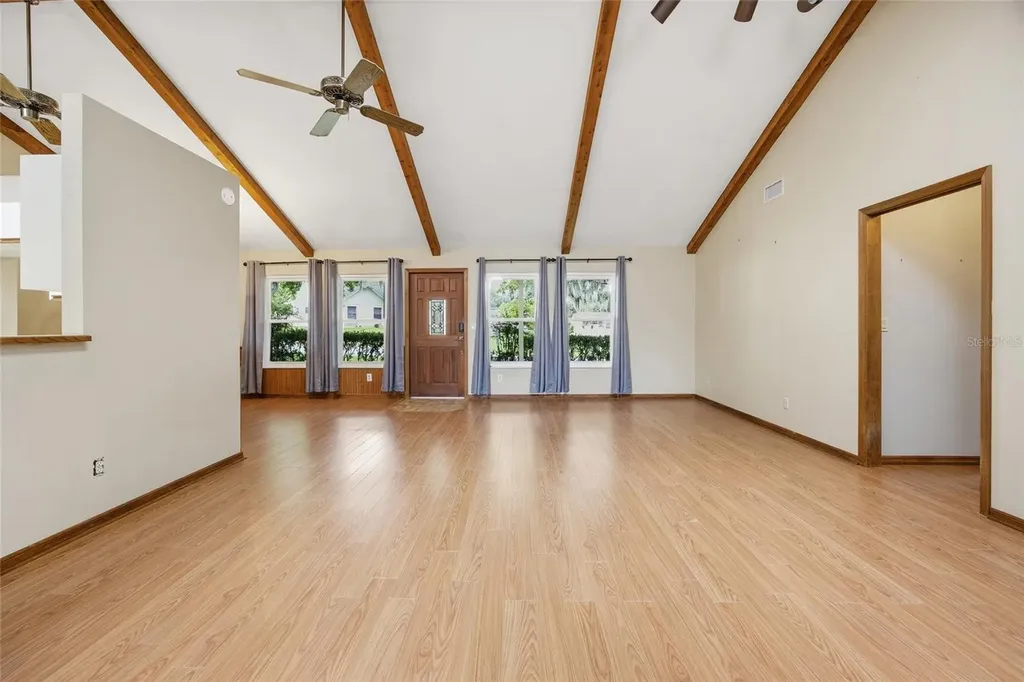 155 SE 32nd Place Ocala FL 34471