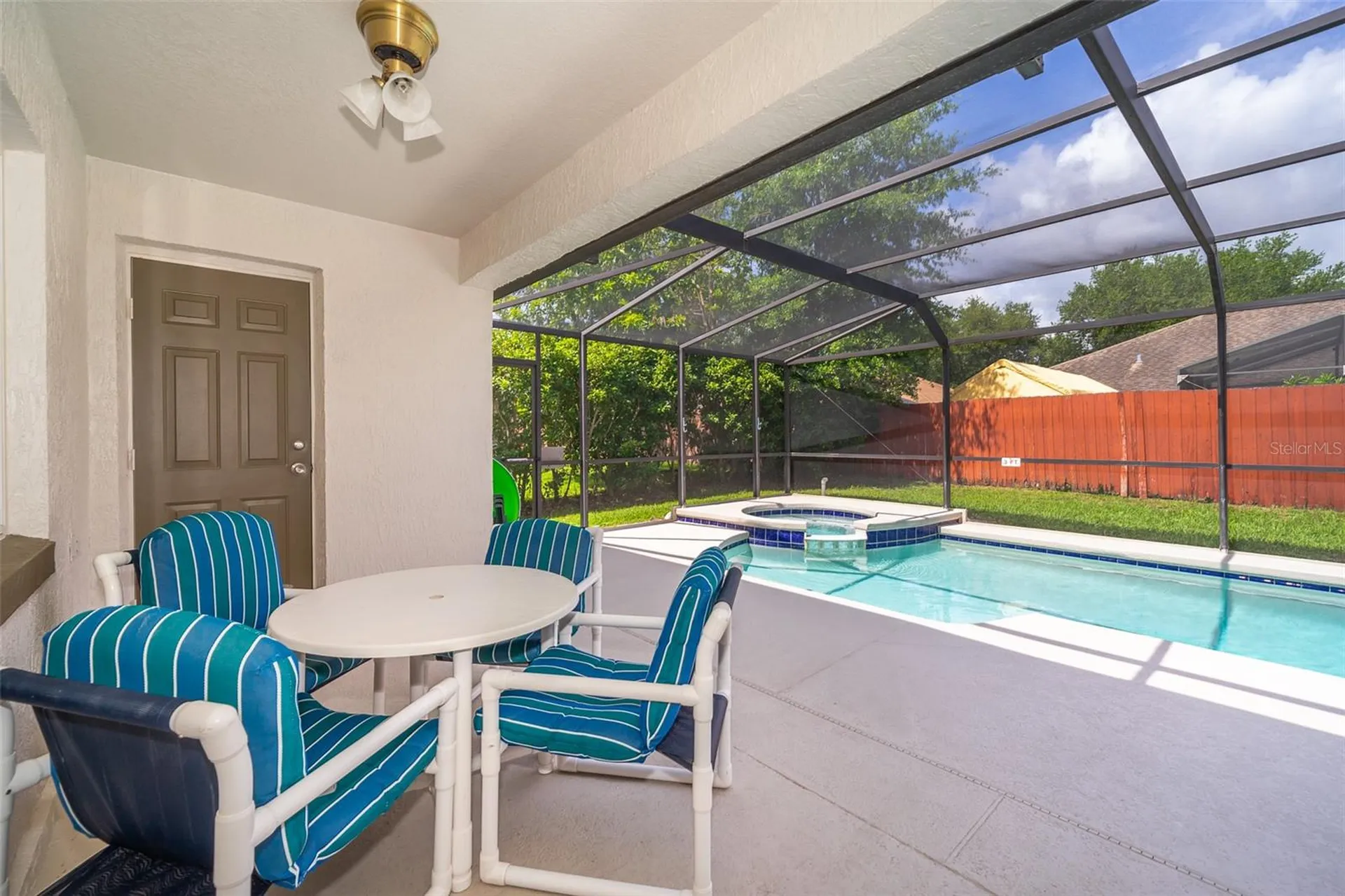 215 Paradise Woods Place Davenport FL 33896