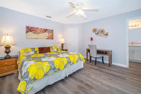 215 Paradise Woods Place Davenport FL 33896