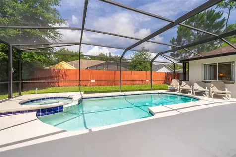 215 Paradise Woods Place Davenport FL 33896