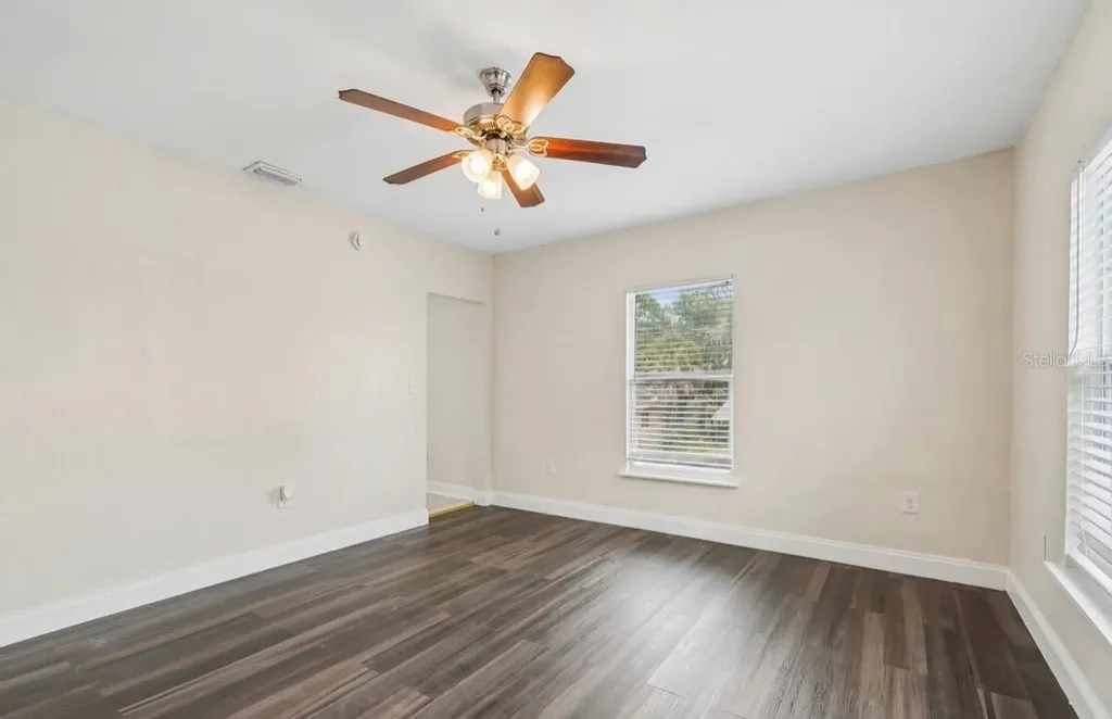 725 21st Avenue S St Petersburg FL 33705