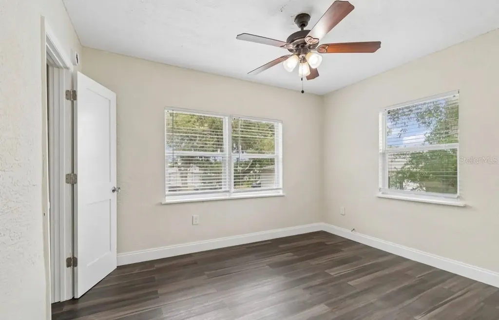 725 21st Avenue S St Petersburg FL 33705