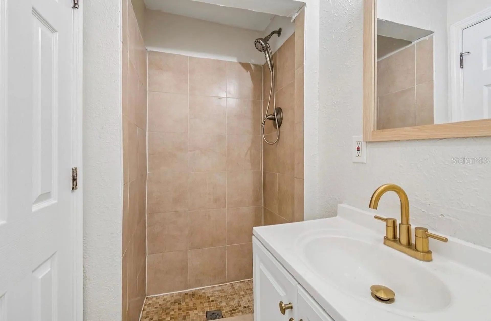725 21st Avenue S St Petersburg FL 33705