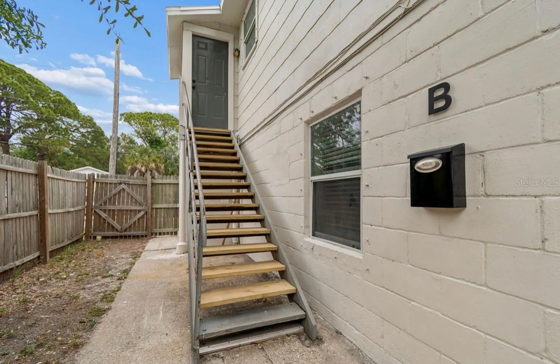 725 21st Avenue S St Petersburg FL 33705