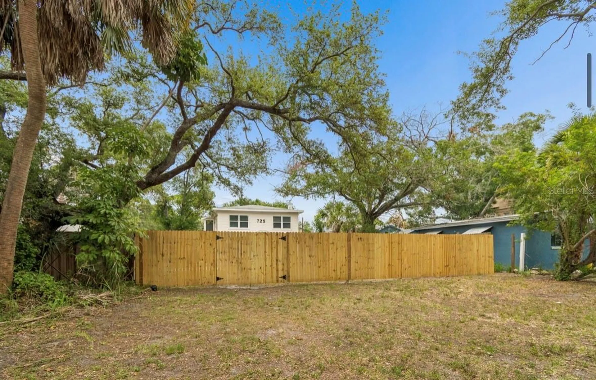 725 21st Avenue S St Petersburg FL 33705