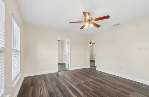 725 21st Avenue S St Petersburg FL 33705